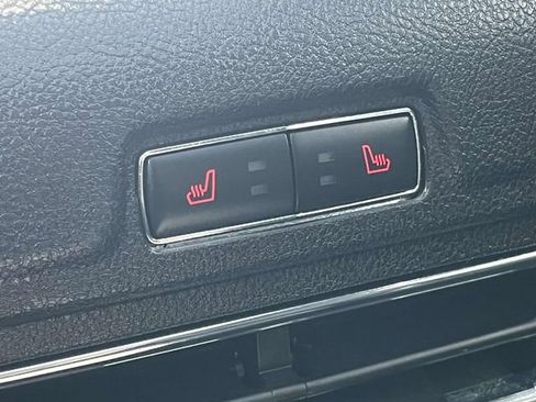 Used 2022 Lincoln Corsair AWD w/ Premium Package image 23