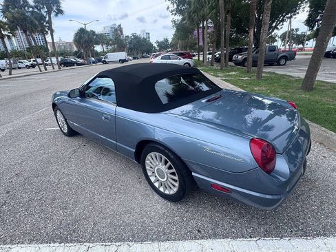 Used 2005 Ford Thunderbird 50th Anniversary RWD image 43