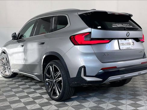 Certified 2025 BMW X1 xDrive28i w/ Technology Package image 4