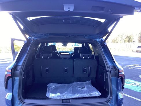 New 2026 Chevrolet Traverse Z71 w/ Enhanced Driving Package image 21