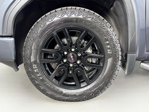 Used 2022 GMC Sierra 1500 Elevation image 12