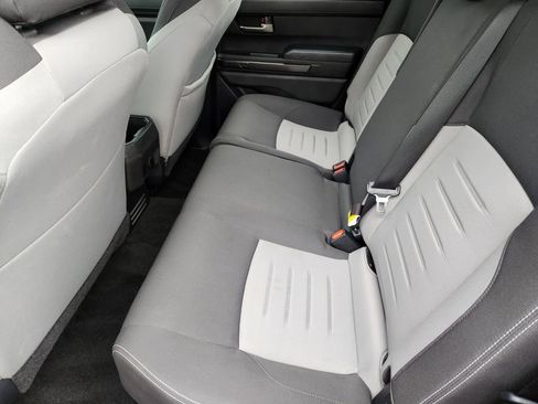 Used 2025 Toyota Tacoma TRD Sport AWD/4WD image 20