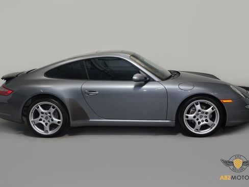 Used 2005 Porsche 911 Carrera image 4