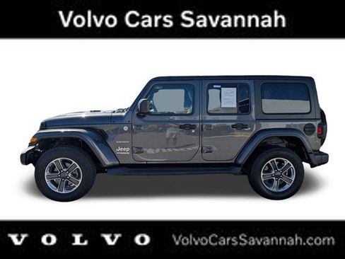 Used 2020 Jeep Wrangler Unlimited Sahara image 9