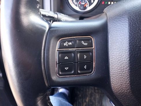 Used 2016 RAM 2500 Big Horn w/ Black Appearance Group image 17