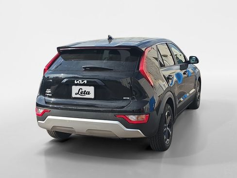 Used 2024 Kia Niro LX FWD image 4