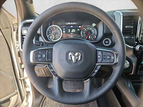 Used 2025 RAM 1500 Laramie AWD/4WD image 12