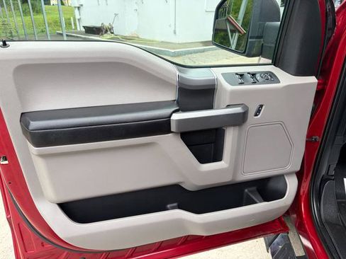 Used 2015 Ford F150 XLT w/ Equipment Group 302A Luxury AWD/4WD image 15
