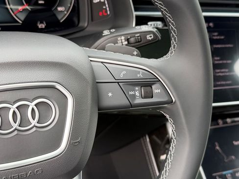 New 2026 Audi Q7 3.0T Premium Plus image 23