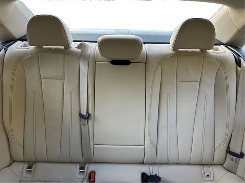 Used 2021 Audi A4 2.0T Premium w/ Convenience Package image 17