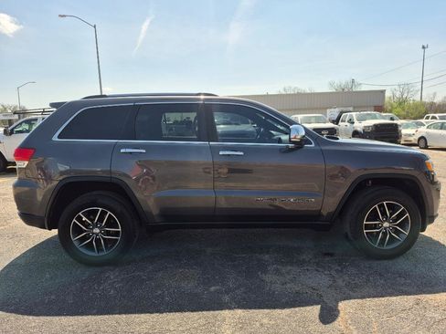 Used 2018 Jeep Grand Cherokee Limited AWD/4WD image 7