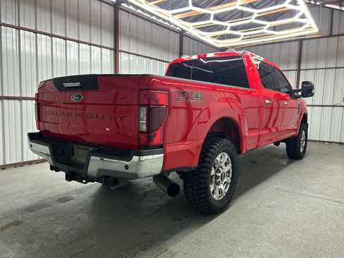 Used 2020 Ford F250 Lariat w/ Chrome Package image 6
