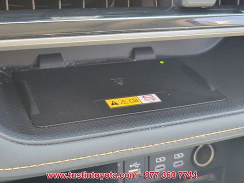 Used 2023 Toyota Highlander Bronze Edition w/ Protection Package #3 (TMS) FWD image 26
