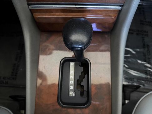 Used 1987 Mercedes-Benz 560 SL image 22