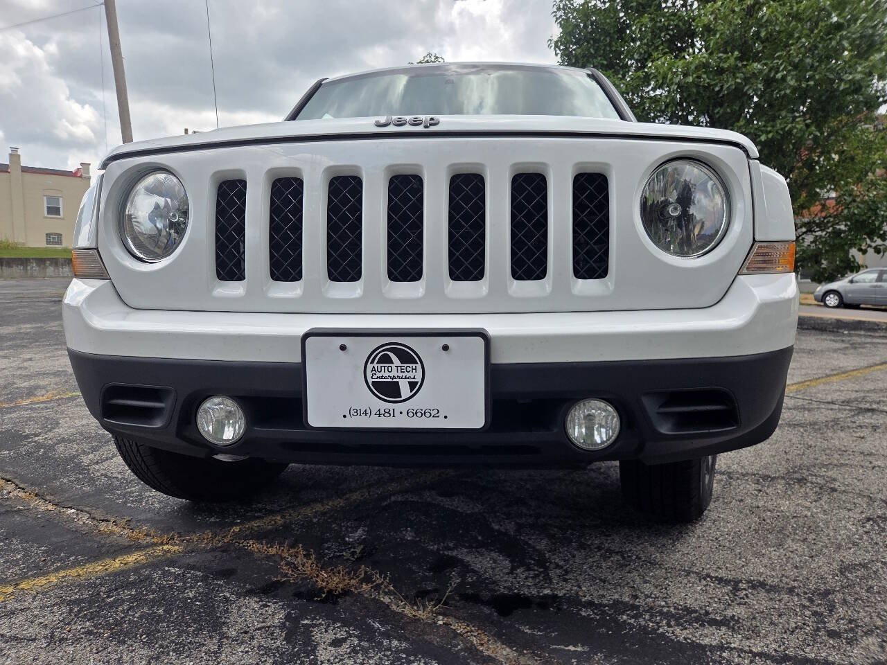 Used 2016 Jeep Patriot Sport w/ Power Value Group FWD image 9