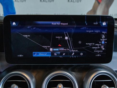 Used 2020 Mercedes-Benz GLC 300 4MATIC Coupe w/ Parking Assistance Package image 5