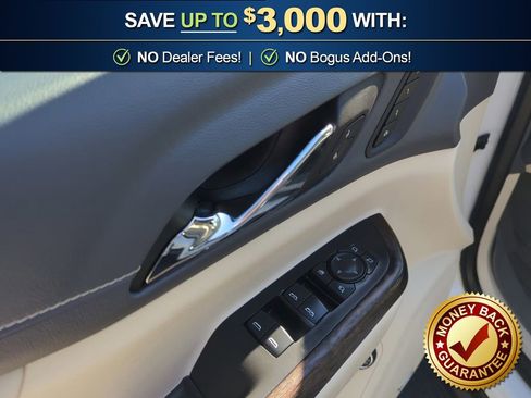 Used 2021 GMC Acadia Denali w/ Denali Technology Package image 16