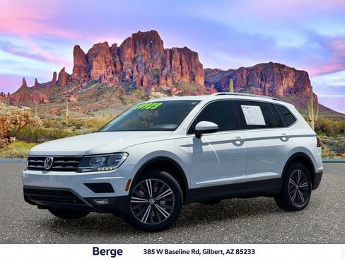Used 2018 Volkswagen Tiguan SEL FWD image 1
