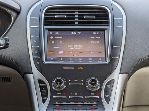 Used 2020 Lincoln Nautilus FWD w/ Equipment Group 101A image 20