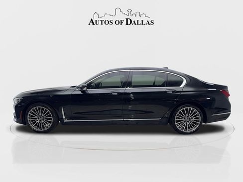 Used 2022 BMW 740i RWD image 5