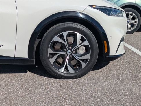 Used 2021 Ford Mustang Mach-E Premium image 5