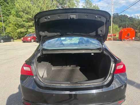 Used 2024 Chevrolet Malibu LT FWD image 18