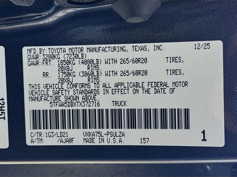 Used 2026 Toyota Tundra Limited AWD/4WD image 27