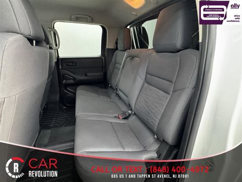 Used 2022 Nissan Frontier S AWD/4WD image 43