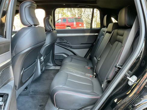 Used 2024 Jeep Wagoneer Launch Edition image 31