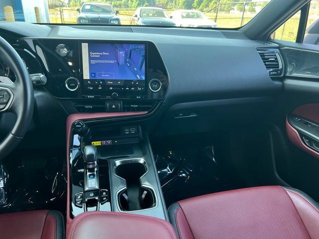 Used 2022 Lexus NX 350 AWD image 15