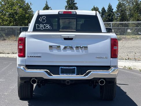 New 2026 RAM 1500 Laramie AWD/4WD image 4