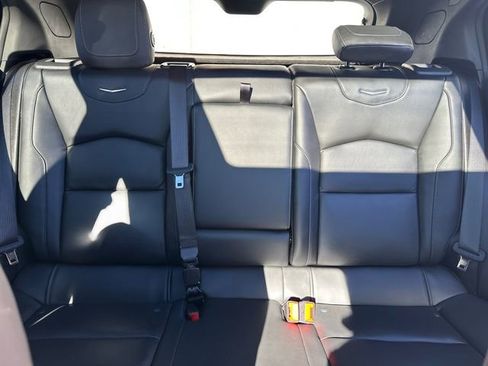 Used 2023 Cadillac XT4 Premium Luxury image 39