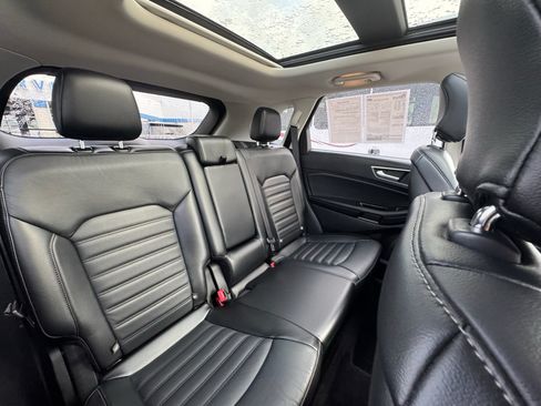 Used 2015 Ford Edge SEL w/ Equipment Group 201A FWD image 15