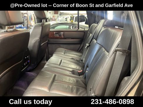 Used 2015 Lincoln Navigator 4WD image 27