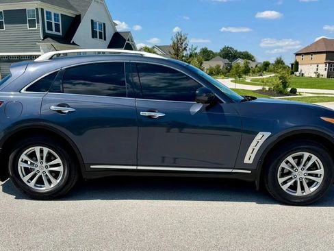 Used 2009 INFINITI FX35 AWD w/ Technology Pkg image 4