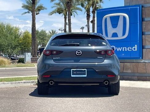 Used 2022 MAZDA MAZDA3 s FWD image 5