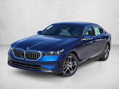New 2026 BMW 540i xDrive w/ Premium Package