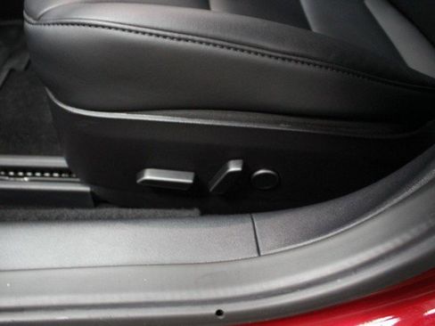 Used 2022 Tesla Model 3 Performance image 9