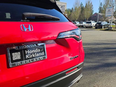 Certified 2025 Honda HR-V Sport image 12
