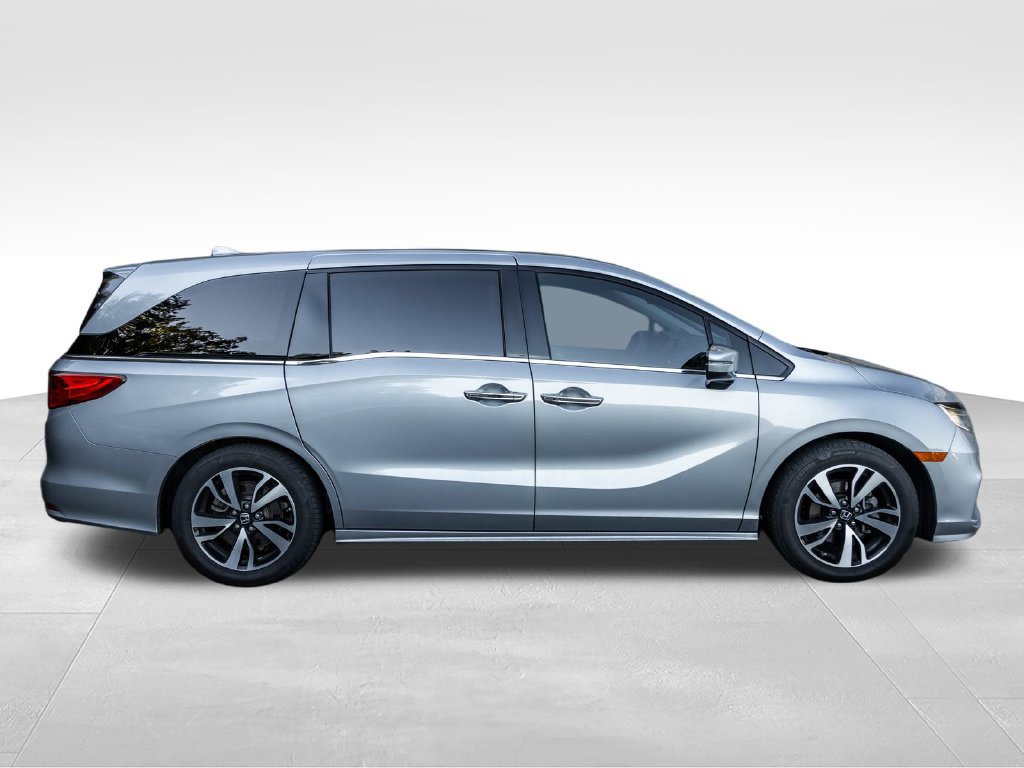 Used 2018 Honda Odyssey Elite image 3