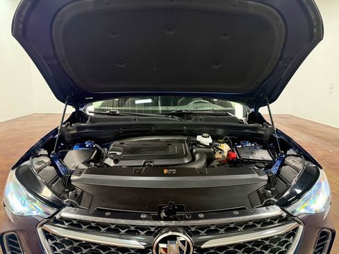 Used 2023 Buick Envision Avenir image 19
