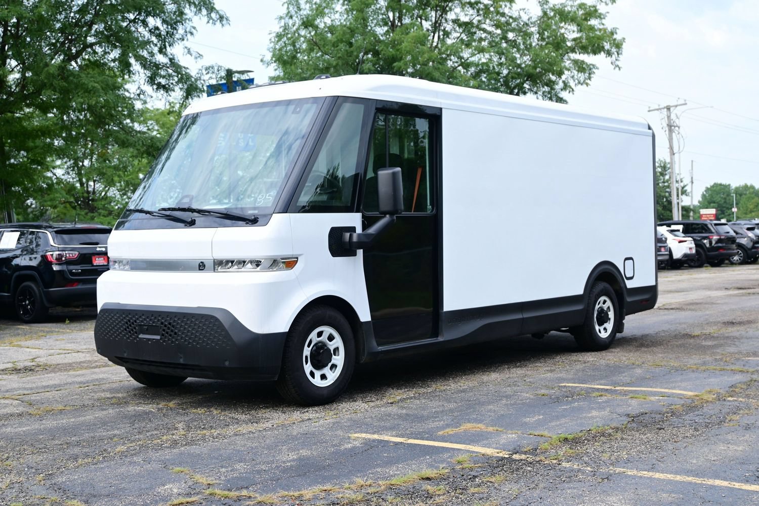 Used 2024 Chevrolet Brightdrop 600 w/ Commercial Equipment Package AWD/4WD image 7