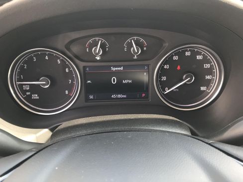 Certified 2023 Buick Enclave Essence w/ Experience Buick Package AWD/4WD image 3
