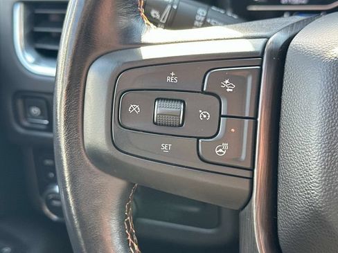 Used 2023 GMC Yukon AT4 w/ AT4 Premium Package AWD/4WD image 23