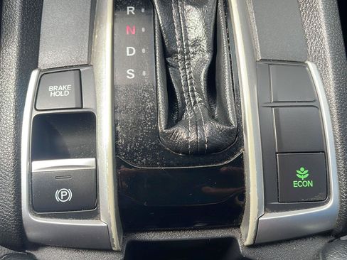 Used 2019 Honda Civic Sport image 21