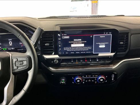 Certified 2024 GMC Sierra 1500 Elevation w/ LPO, Elevation Black Package image 7