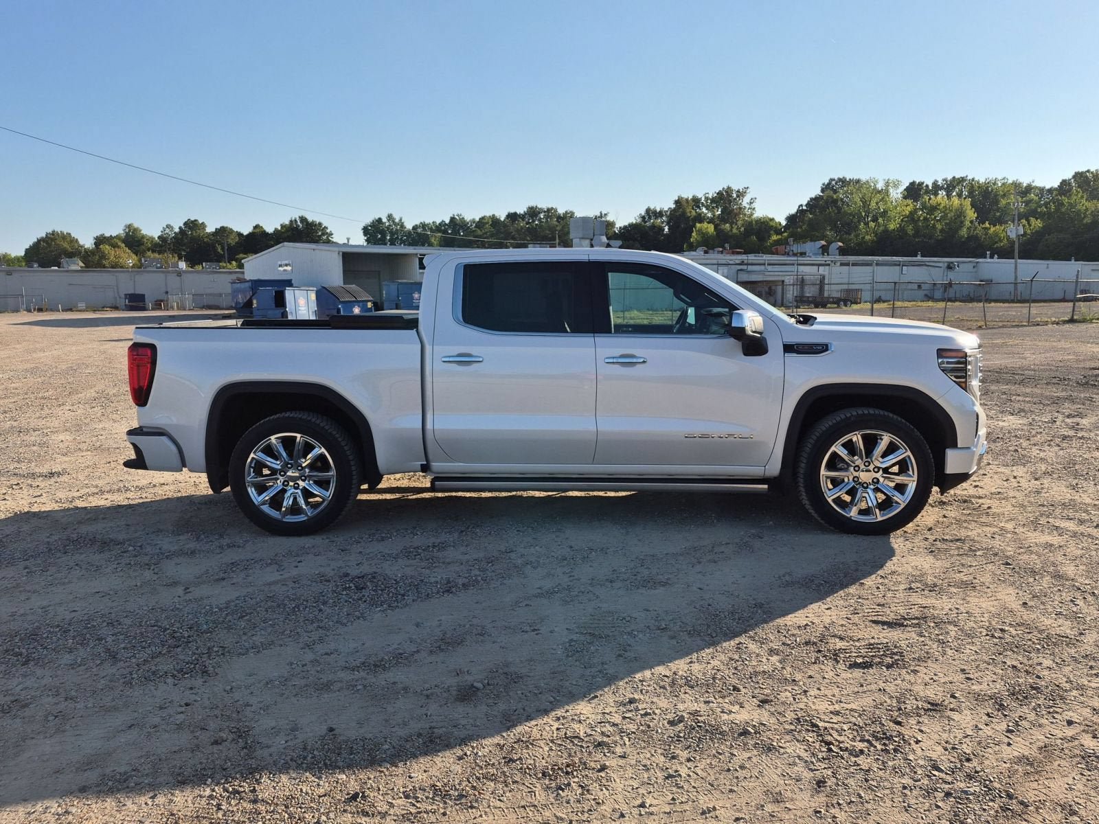 Used 2023 GMC Sierra 1500 Denali AWD/4WD image 7