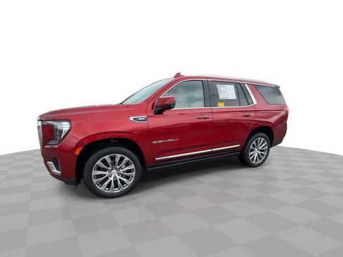 Certified 2023 GMC Yukon Denali w/ Advanced Technology Package AWD/4WD image 4