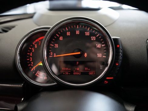 Used 2016 MINI Cooper Clubman image 33