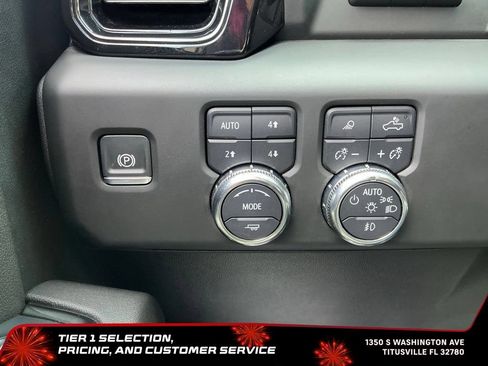 Used 2024 GMC Sierra 2500 AT4 w/ AT4 Premium Plus Package AWD/4WD image 29